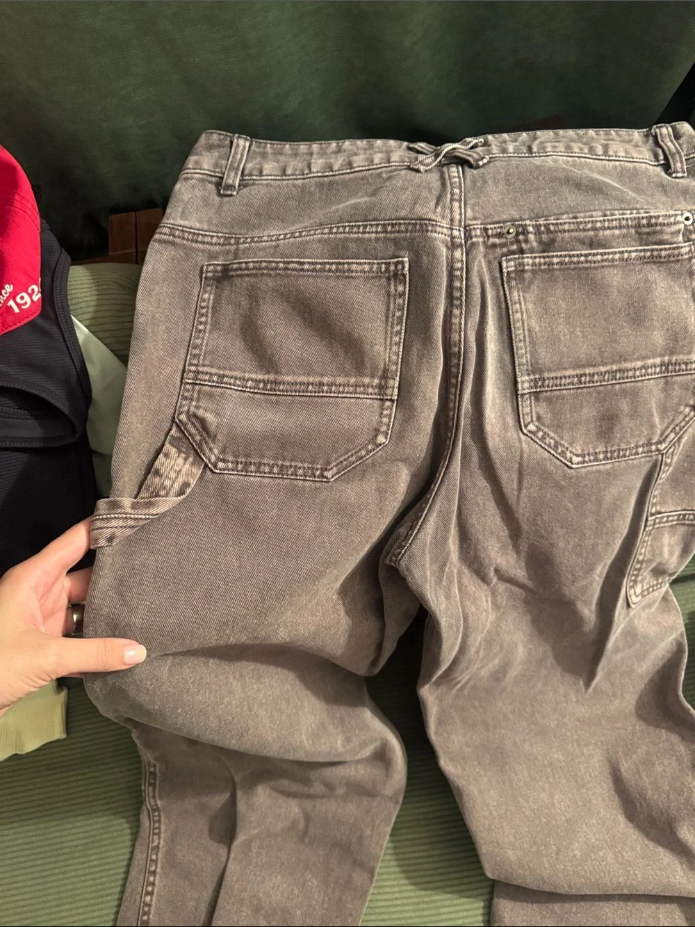 Zara Men's Washed Mauve Relaxed Jeans